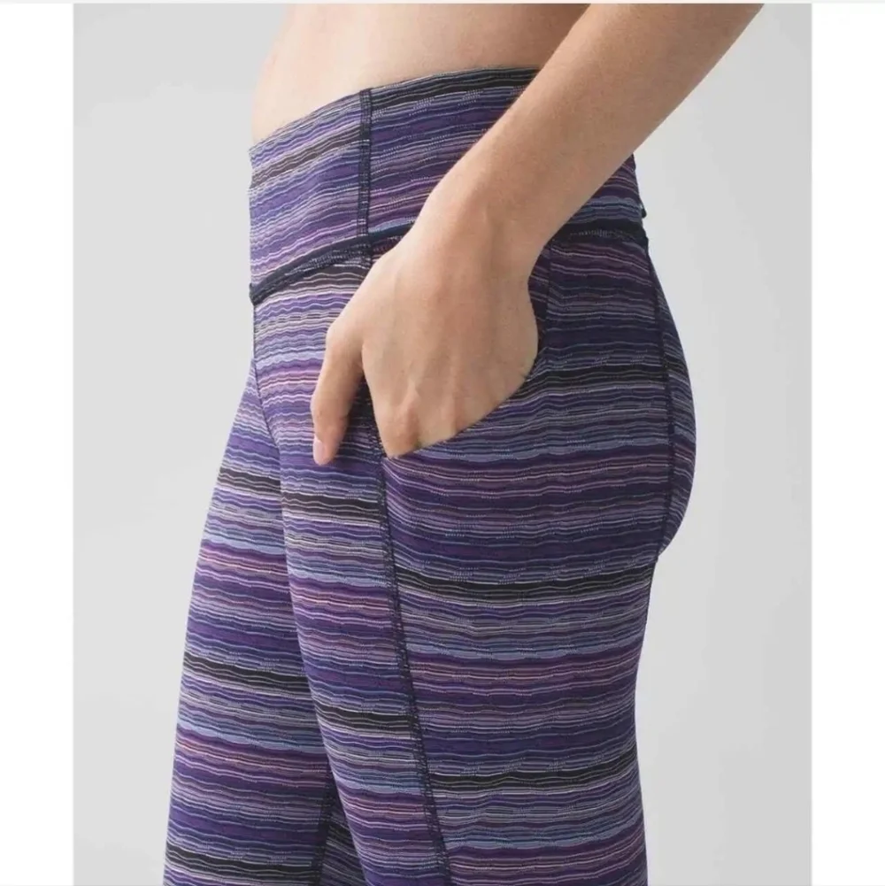 Lululemon Pace Rival Crop Leggings Space Dye Twist Ultra Violet Multi Size 4